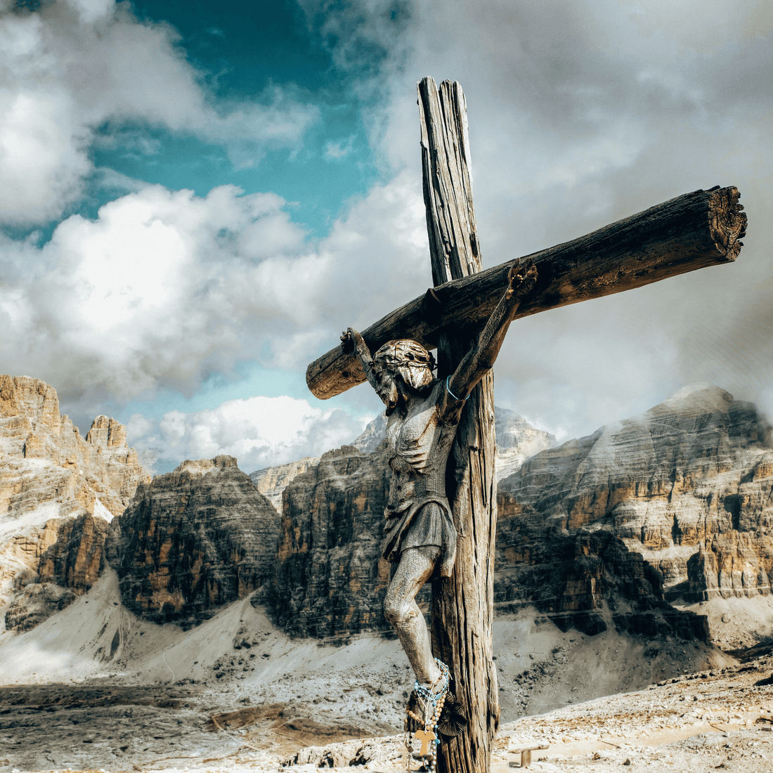 ¿Por qué hay Antiguo Testamento y Nuevo? La historia del amor de Dios contada en dos alianzas