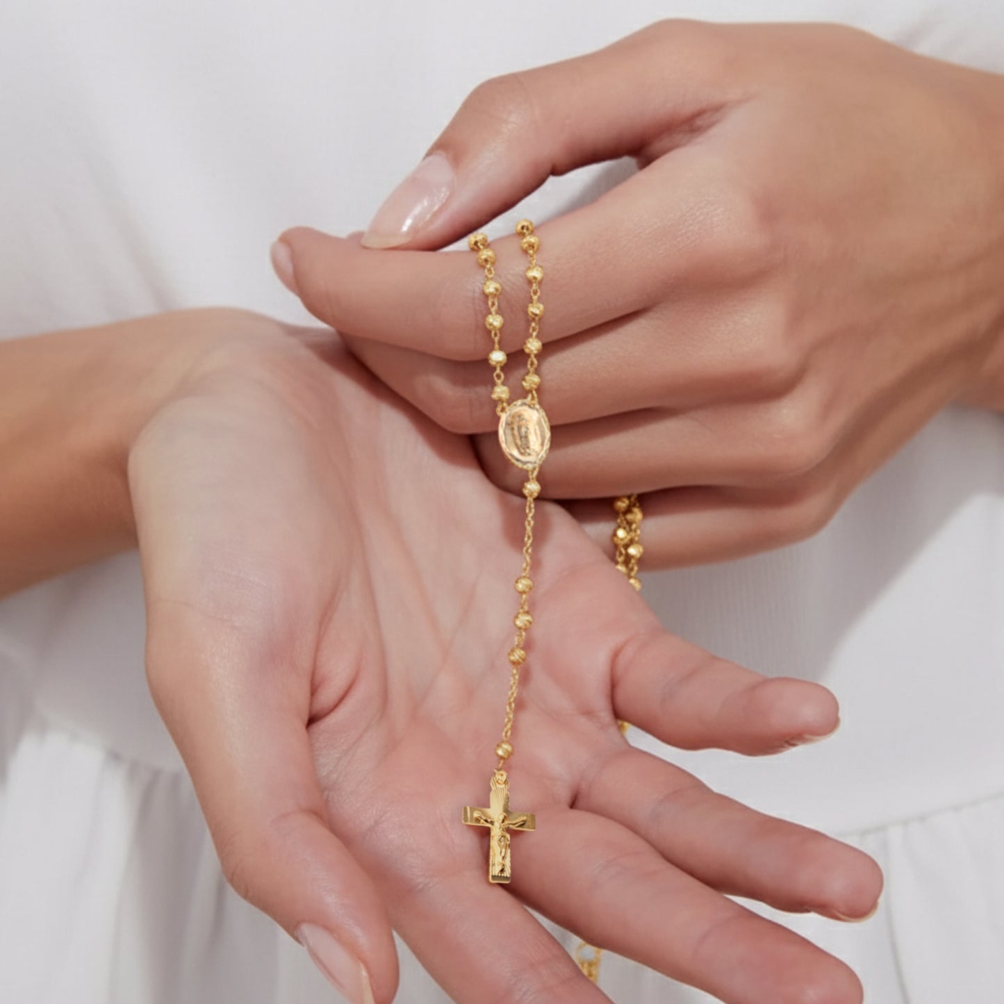 Rosario Virgen de Guadalupe y Cristo - Oro 14k laminado - Liso