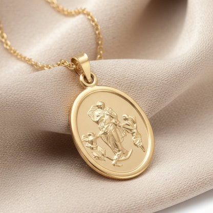 Medalla Virgen Desatanudos Oro 14k Laminado Sobre Base Plata 925