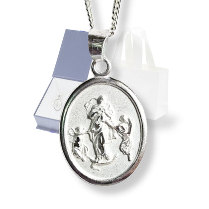 Medalla Virgen Desatanudos Plata 925