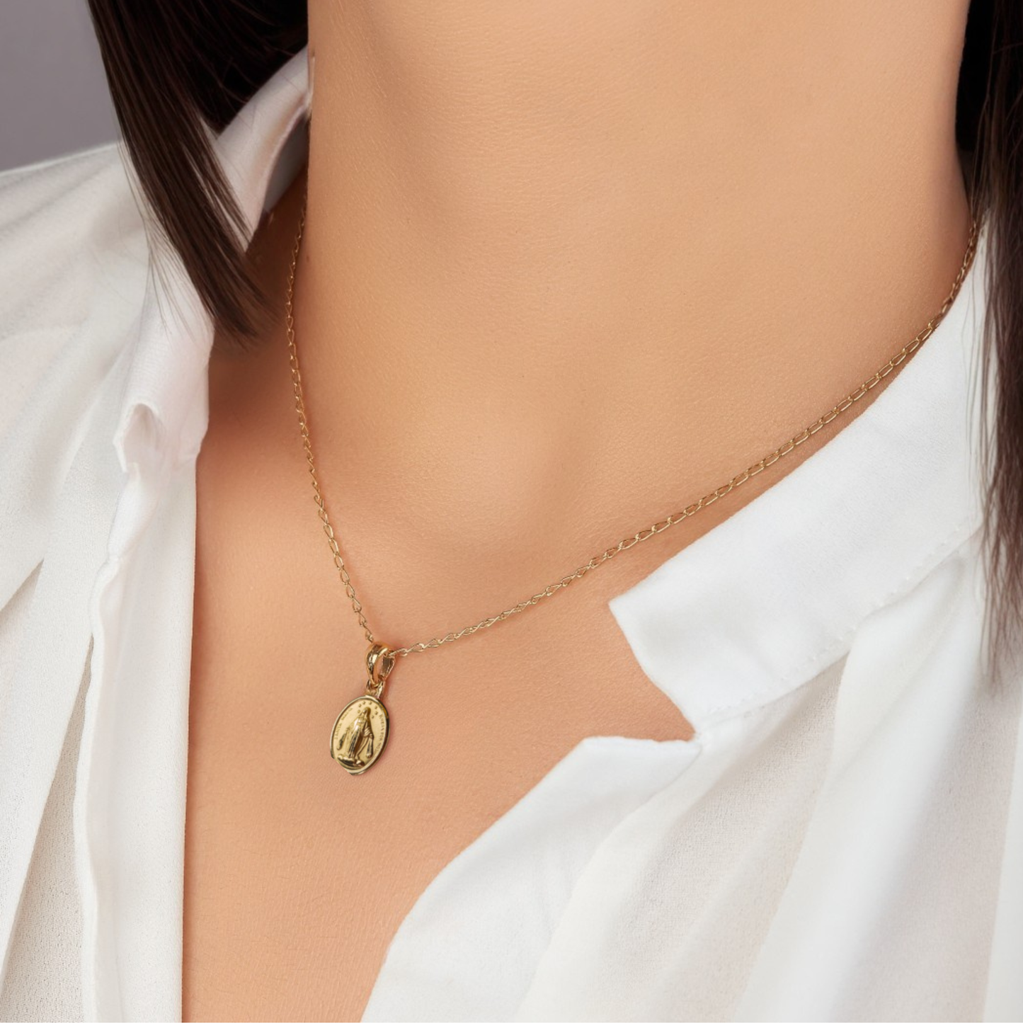 Medalla Virgen Milagrosa con cadena - Oro 14k laminado