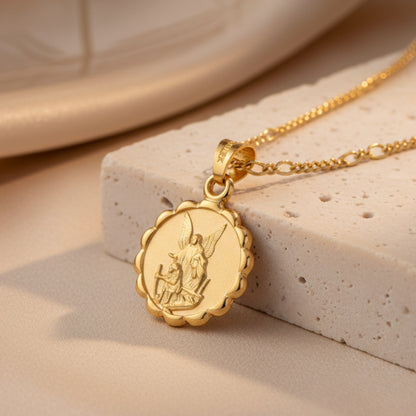 Medalla Ángel de la Guarda con cadena - Oro 14K laminado - Modelo Turín