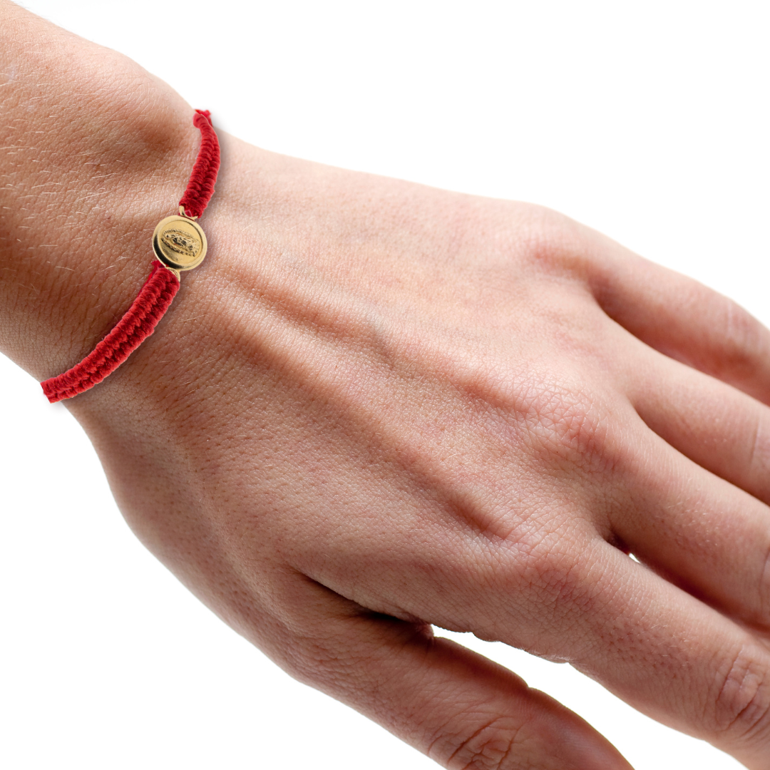 Pulsera roja con medalla Virgen de Guadalupe Oro 14k laminado