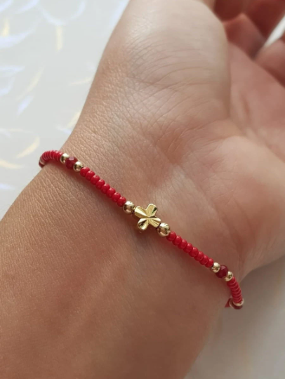 Pulsera de cuentas rojas ajustable - Brazalete Cruz Cristo Baño de Oro 18k