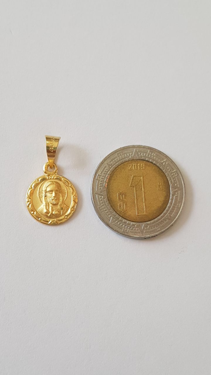 Medalla Sagrado Corazón de Jesús con cadena - Oro 14K Laminado - 7BA