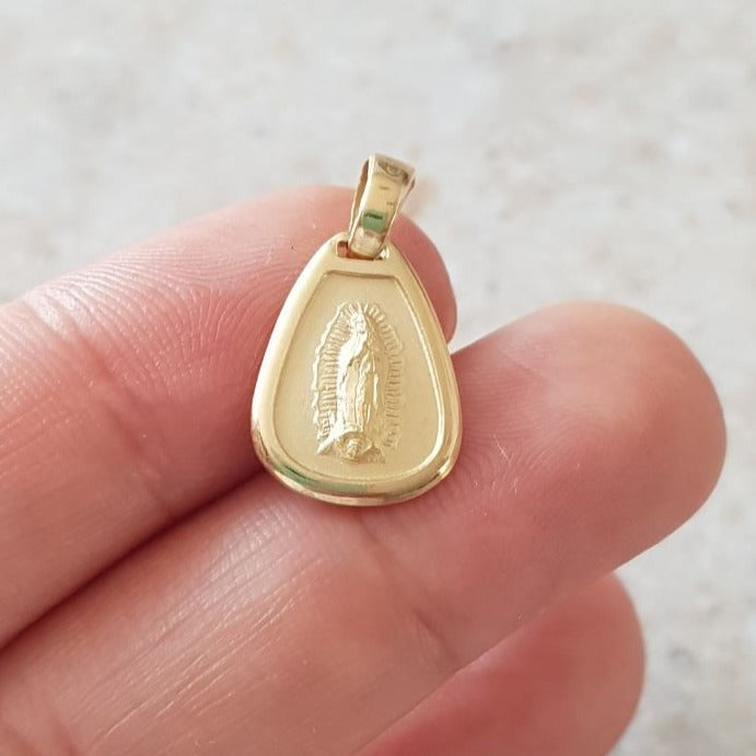 Medalla Gota Virgen de Guadalupe con cadena - Oro 14K laminado