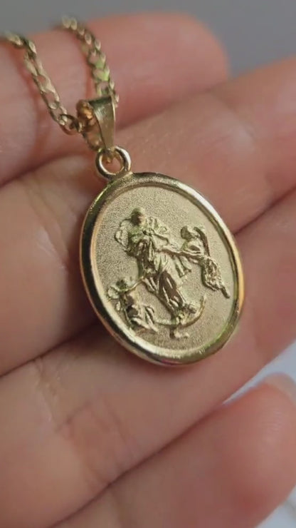 Medalla Virgen Desatanudos Oro 14k Laminado Sobre Base Plata 925